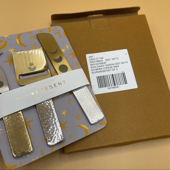 Anthropologie Mona Cheese Knives, Set of 3 - Picture 5 of 6